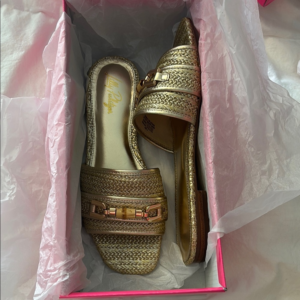 Lilly Pulitzer Dayna sandal in gold woven size 7.5